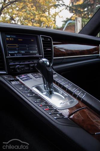 Porsche Panamera 14