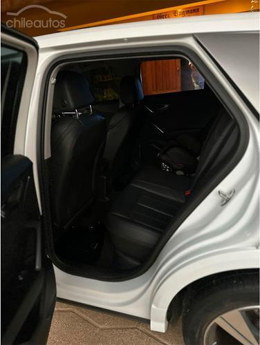 Audi Q2 6