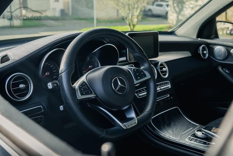 Mercedes-Benz Glc 350 18