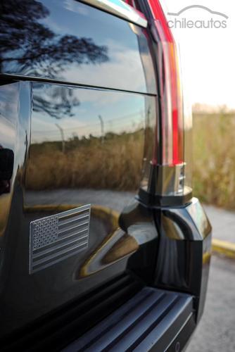 Cadillac Escalade 6