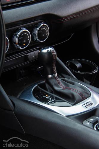 Mazda Mx-5 12