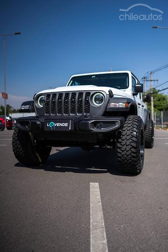 Jeep Gladiator 16