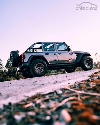 Jeep Wrangler 5