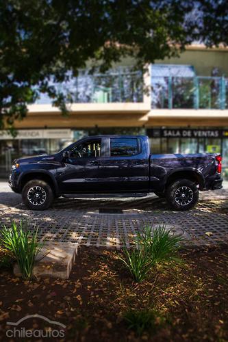 Chevrolet Silverado 6