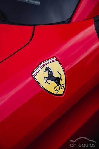 Ferrari California 8
