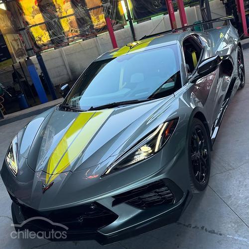 Chevrolet Corvette 12