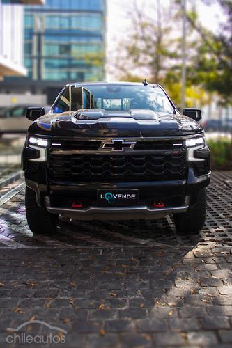 Chevrolet Silverado 3
