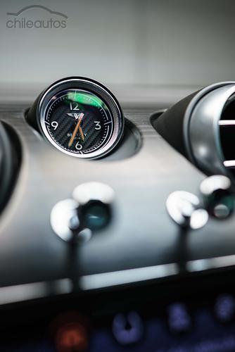 Bentley Bentayga 18