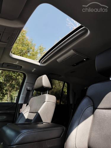 Chevrolet Tahoe 6
