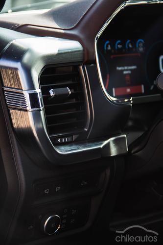 Ford F-150 9