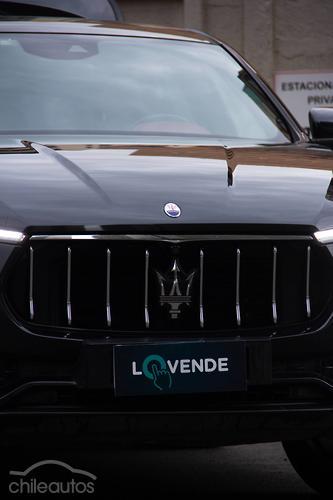 Maserati Levante 8