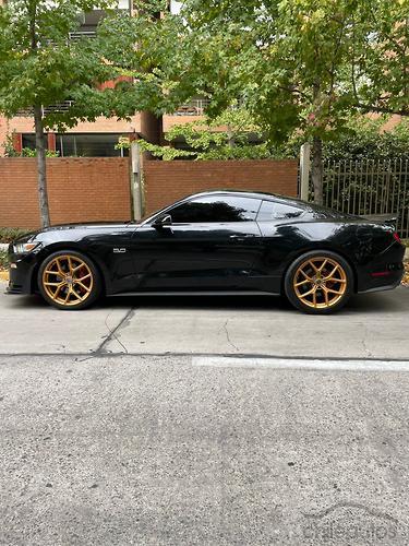 Ford Mustang 7