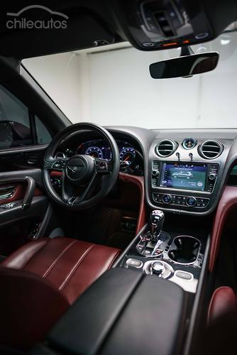 Bentley Bentayga 7