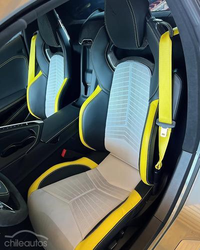 Chevrolet Corvette 3