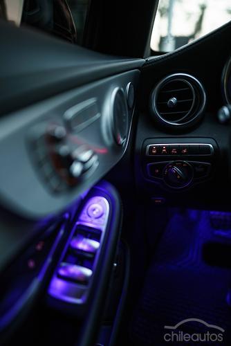 Mercedes-Benz C 63 Amg 16
