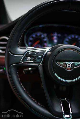 Bentley Bentayga 13